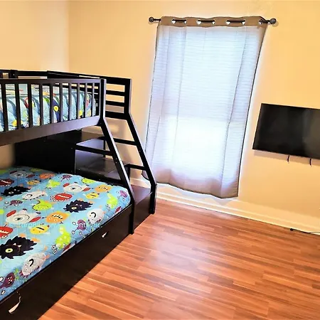 Casaazul-2605A-Couples Retreat By Beach & Pleasure Pier 1 Block Away- 2Bed 2Bath- 7 Minutes To Cruise Terminal Galveston Exterior photo