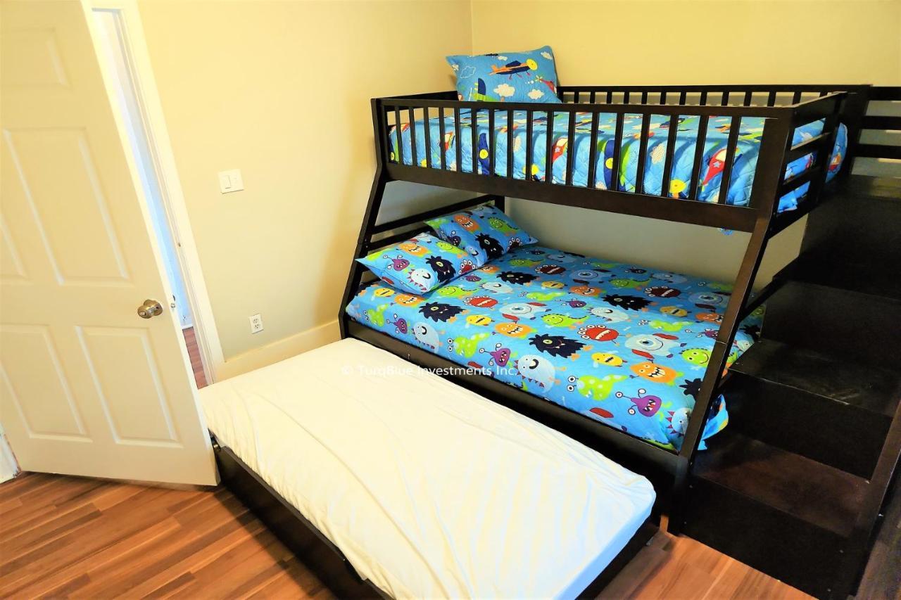 Holiday home Casaazul: Beachfront Couples Retreat Near Pleasure Pier